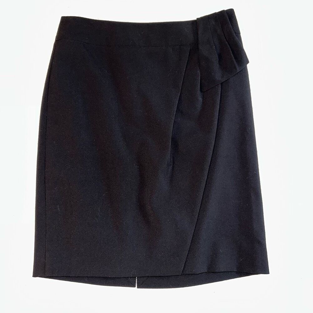 WHBM Women’s Size 2 Black Straight Pencil Skirt Pleated Waist Detail NWOT